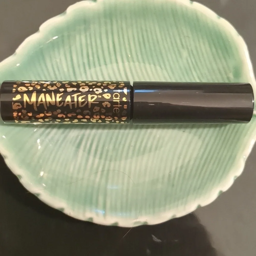 Mascara